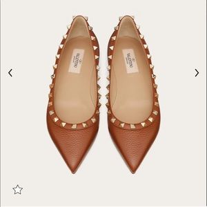 Valentino Garavani’s Rockstud ballet flats